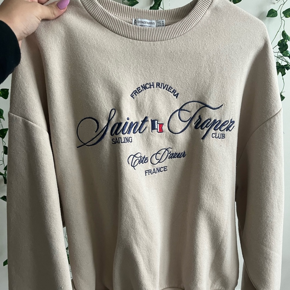 Cream-tan colored crewneck